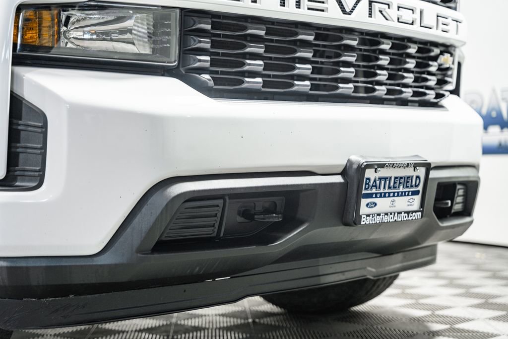 Used 2019 Chevrolet Silverado 1500 Custom w/ Custom Convenience Package image 13