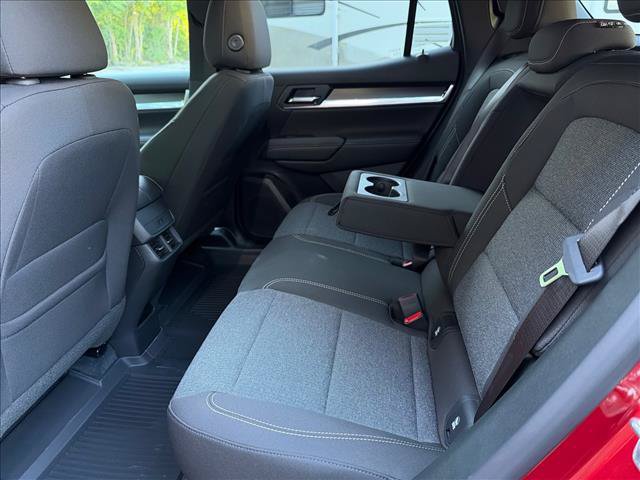 New 2027 GMC Terrain Elevation w/ LPO, Floor Liner Package FWD image 23