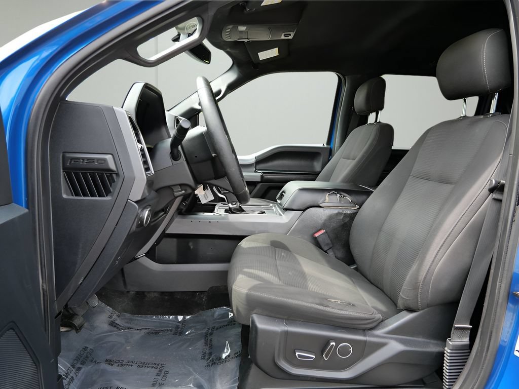 Used 2017 Ford F150 XLT w/ Equipment Group 302A Luxury AWD/4WD image 10