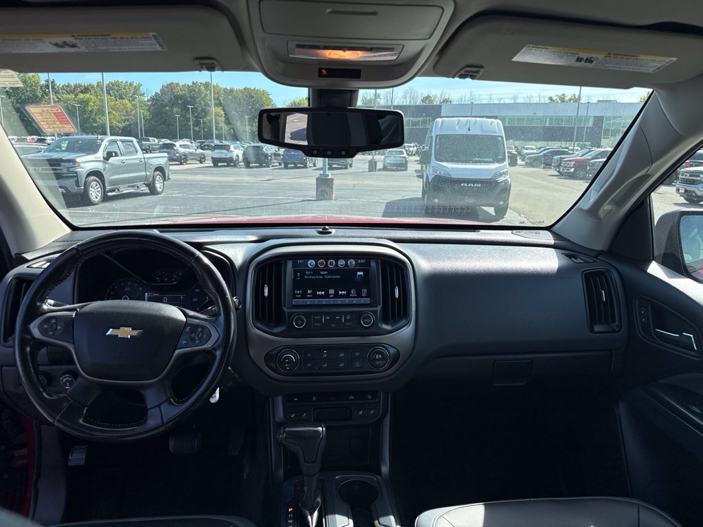 Used 2018 Chevrolet Colorado Z71 AWD/4WD image 12