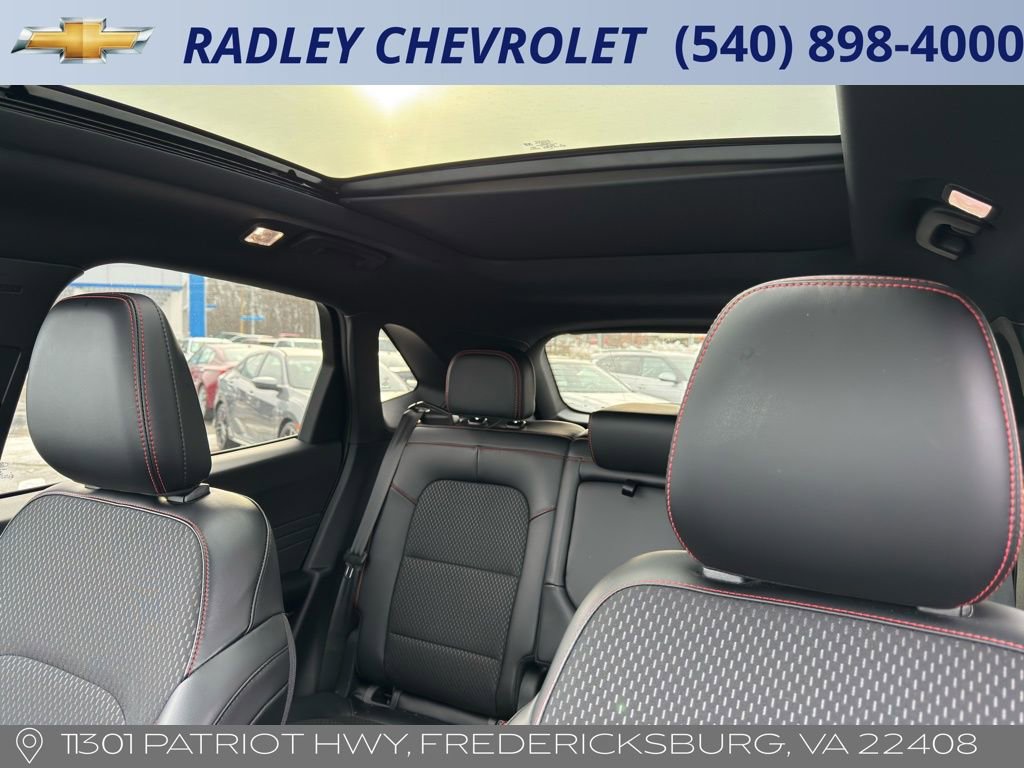 Used 2025 Ford Escape ST-Line w/ Equipment Group 301A image 29