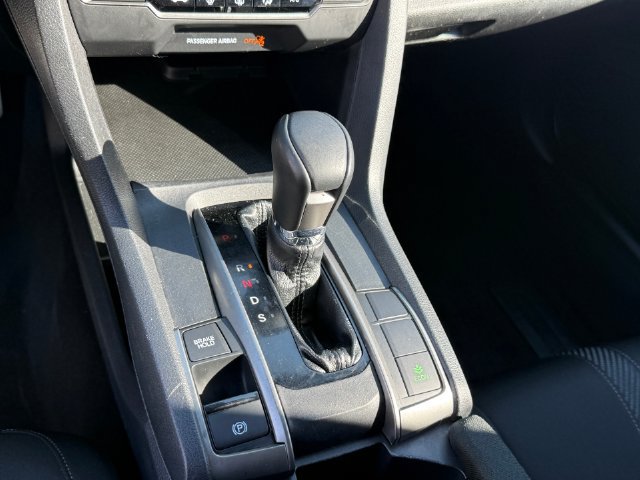 Used 2018 Honda Civic Sport image 20