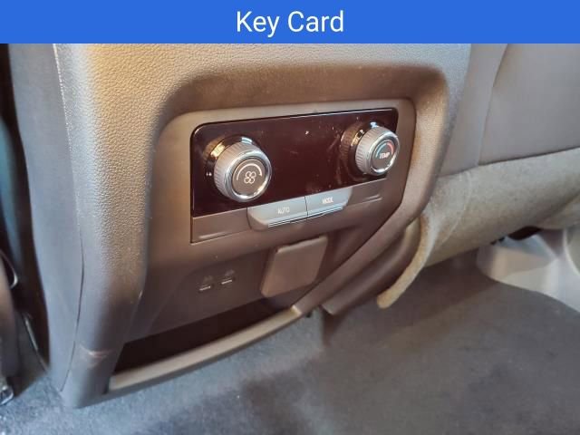 New 2026 Chevrolet Traverse LT w/ Driver Confidence Package image 14