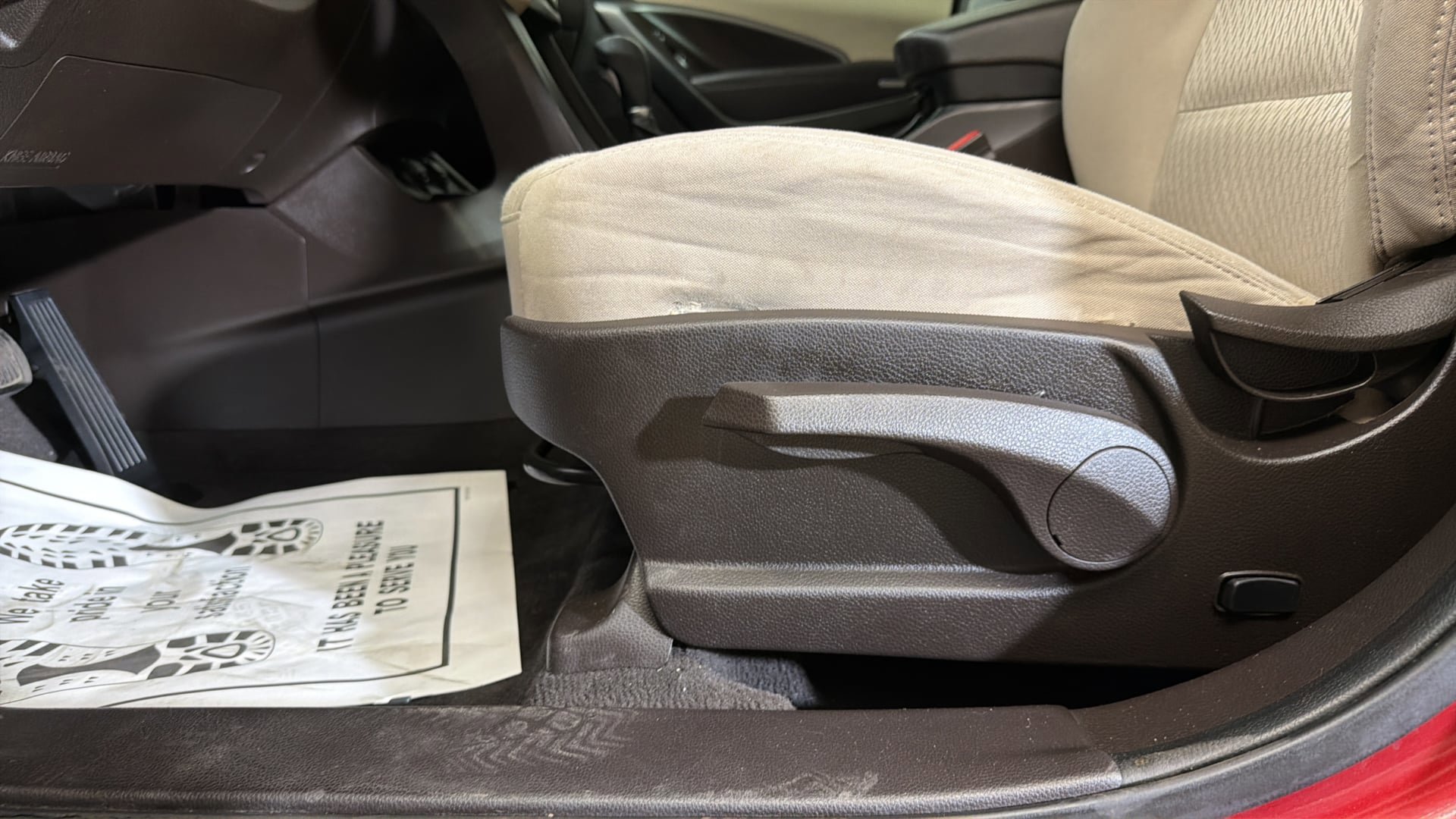 Used 2014 Hyundai Santa Fe Sport FWD image 20