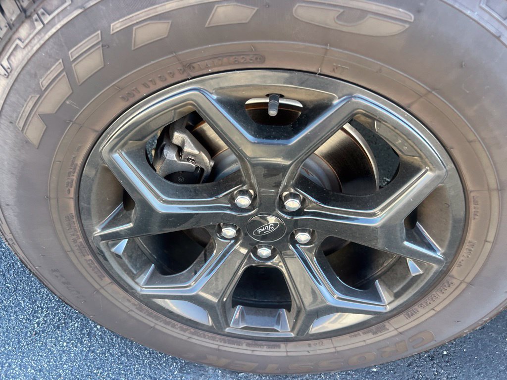 Used 2023 Ford Explorer Timberline w/ Timberline Technology Package AWD/4WD image 17