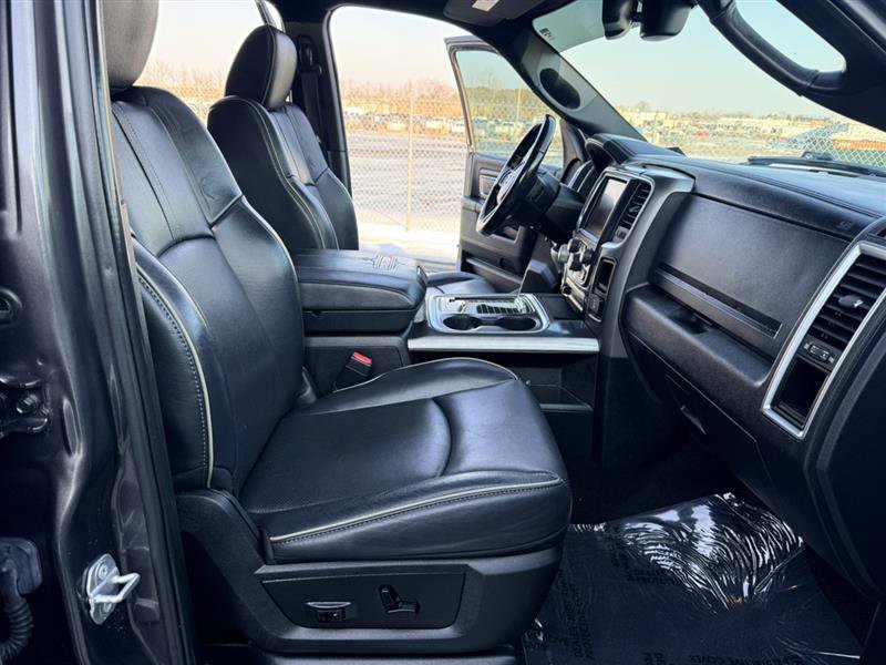 Used 2017 RAM 1500 Limited image 12