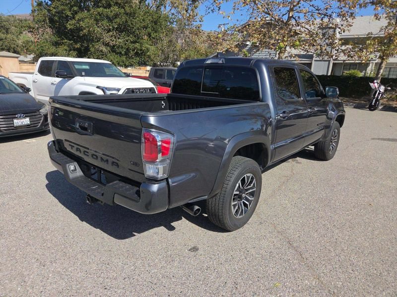 Used 2023 Toyota Tacoma TRD Sport w/ TRD Premium Sport Package AWD/4WD image 12