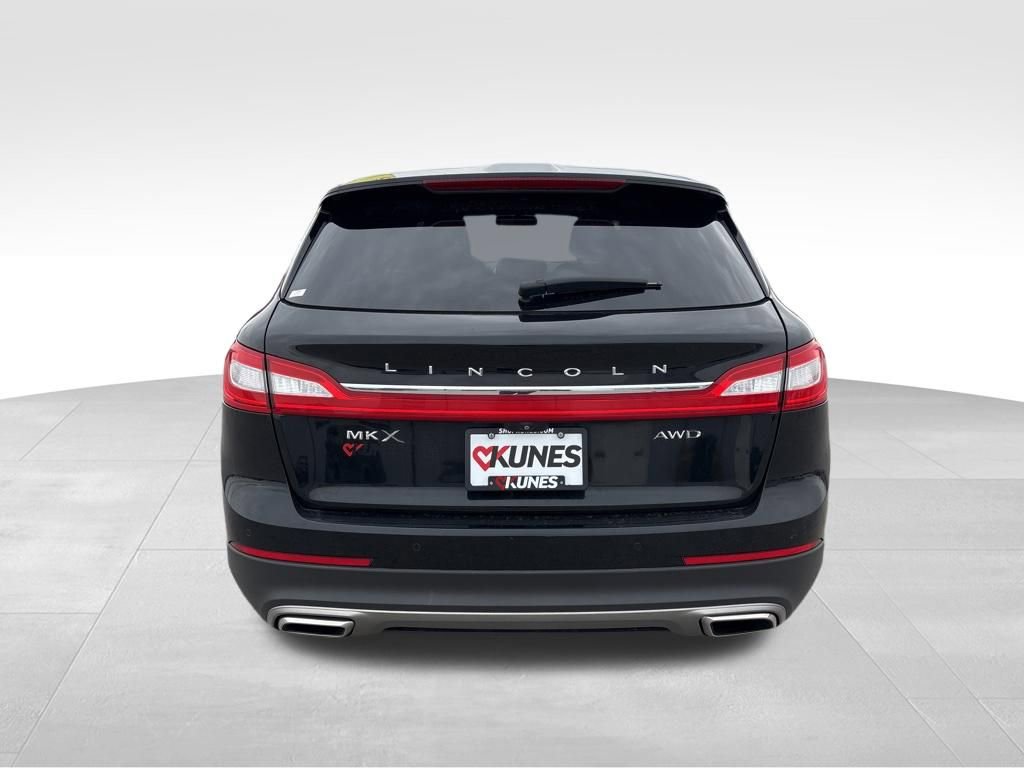 Used 2017 Lincoln MKX Premiere image 8