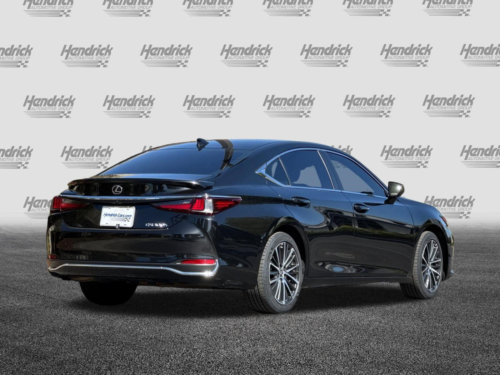 Certified 2024 Lexus ES 300h w/ Premium Package FWD image 5