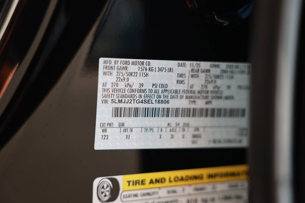 Used 2025 Lincoln Navigator Black Label image 44