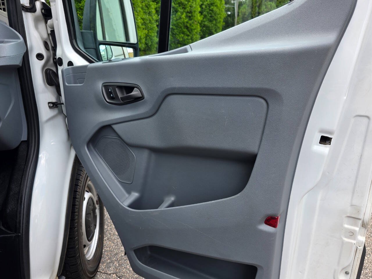 Used 2018 Ford Transit 250 148 Low Roof w/ Interior Upgrade Package RWD image 24