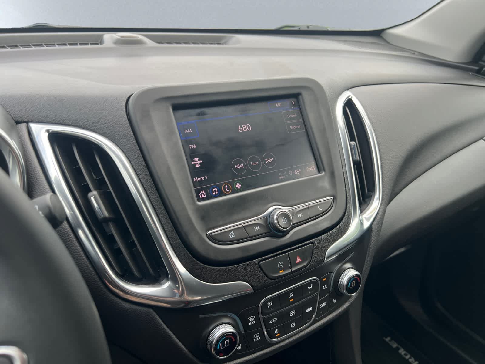 Certified 2024 Chevrolet Equinox LT AWD/4WD image 14