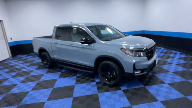 Used 2024 Honda Ridgeline Black Edition image 2