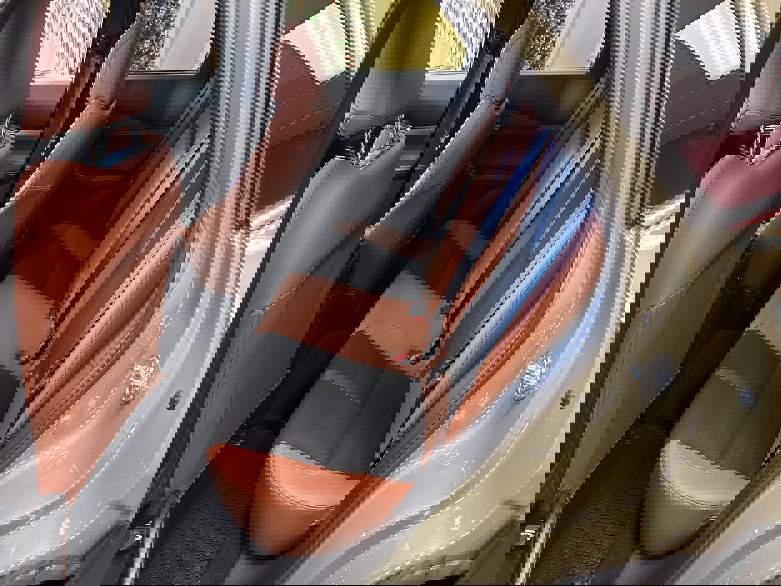 Used 2024 MAZDA CX-30 Carbon image 8