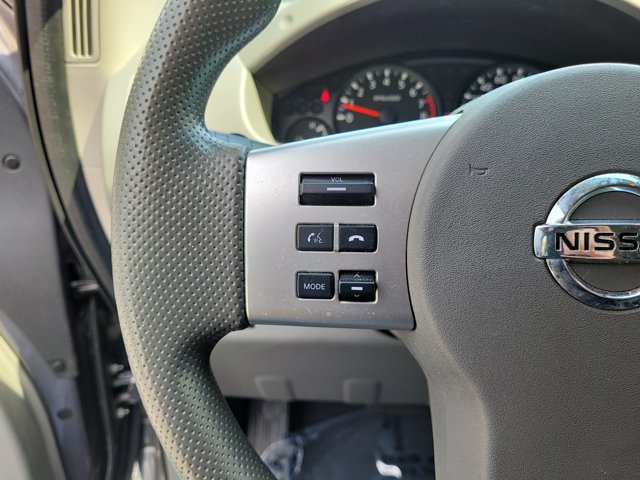 Used 2021 Nissan Frontier SV RWD image 21