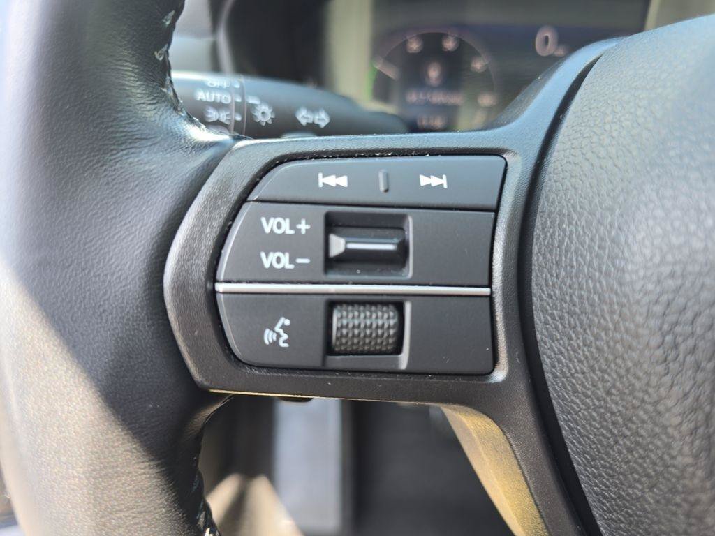 Used 2023 Honda Accord EX-L image 15