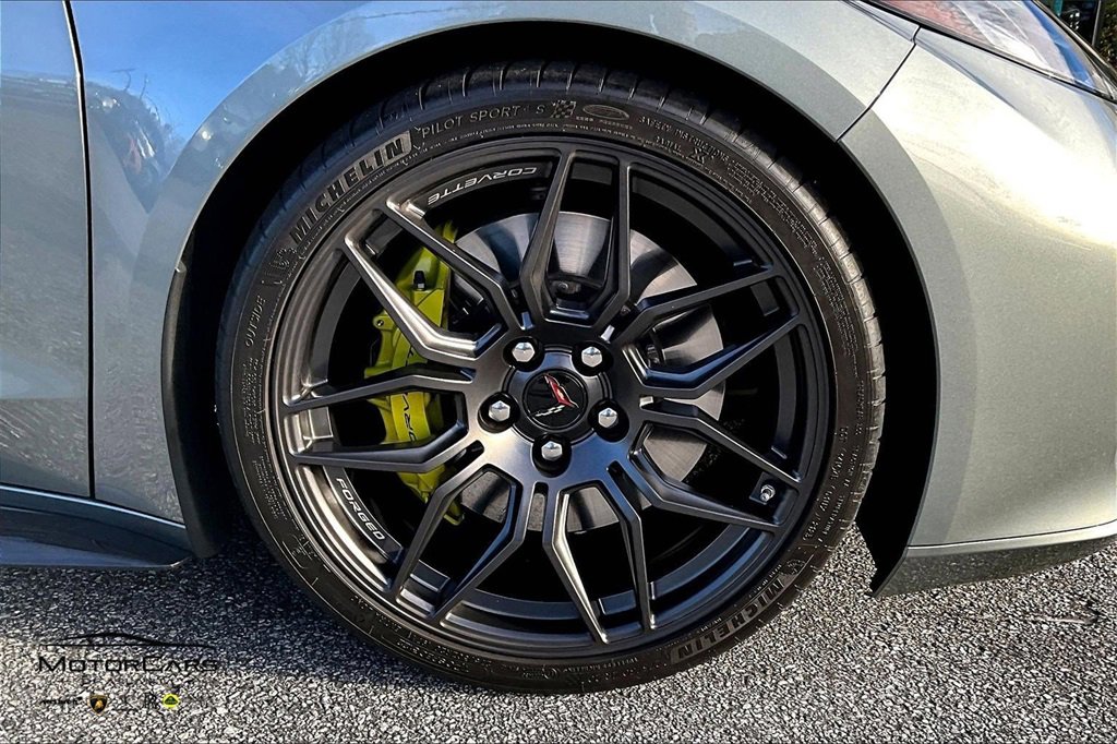 Used 2023 Chevrolet Corvette Z06 image 25