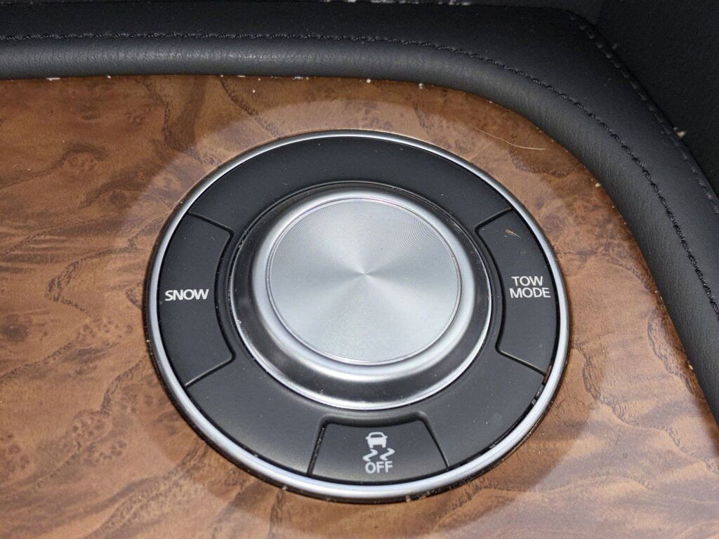 Certified 2024 Nissan Armada SL w/ Captain's Chairs Package image 21