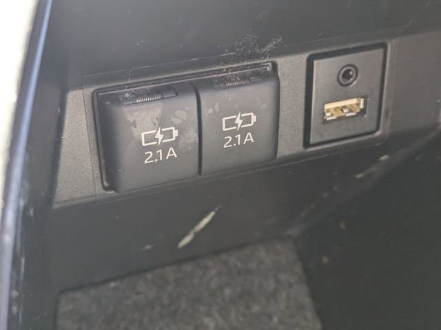 Used 2019 Toyota Avalon XSE w/ Carpet Mat Package image 24