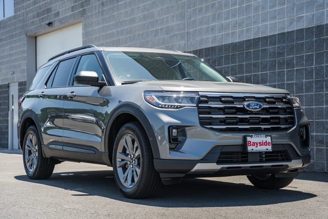 New 2026 Ford Explorer Active w/ Active Comfort Package AWD/4WD image 2