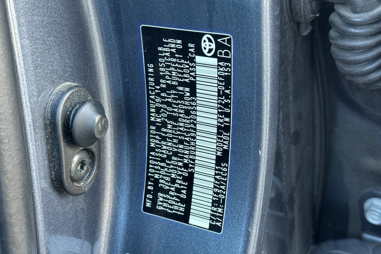 Used 2015 Toyota Corolla L FWD image 27