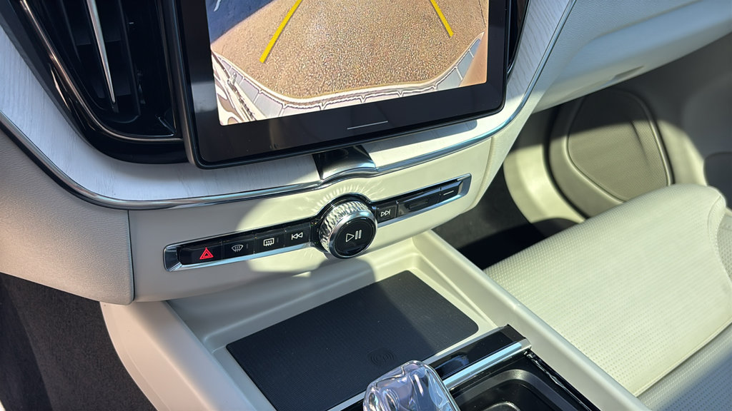 New 2027 Volvo XC60 B5 Ultra AWD/4WD image 22
