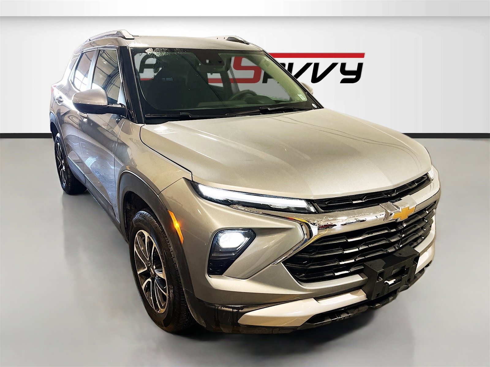 Used 2025 Chevrolet TrailBlazer LT w/ Driver Confidence Package image 1