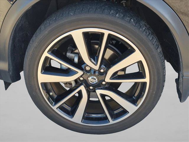Used 2019 Nissan Rogue Sport SL FWD image 10