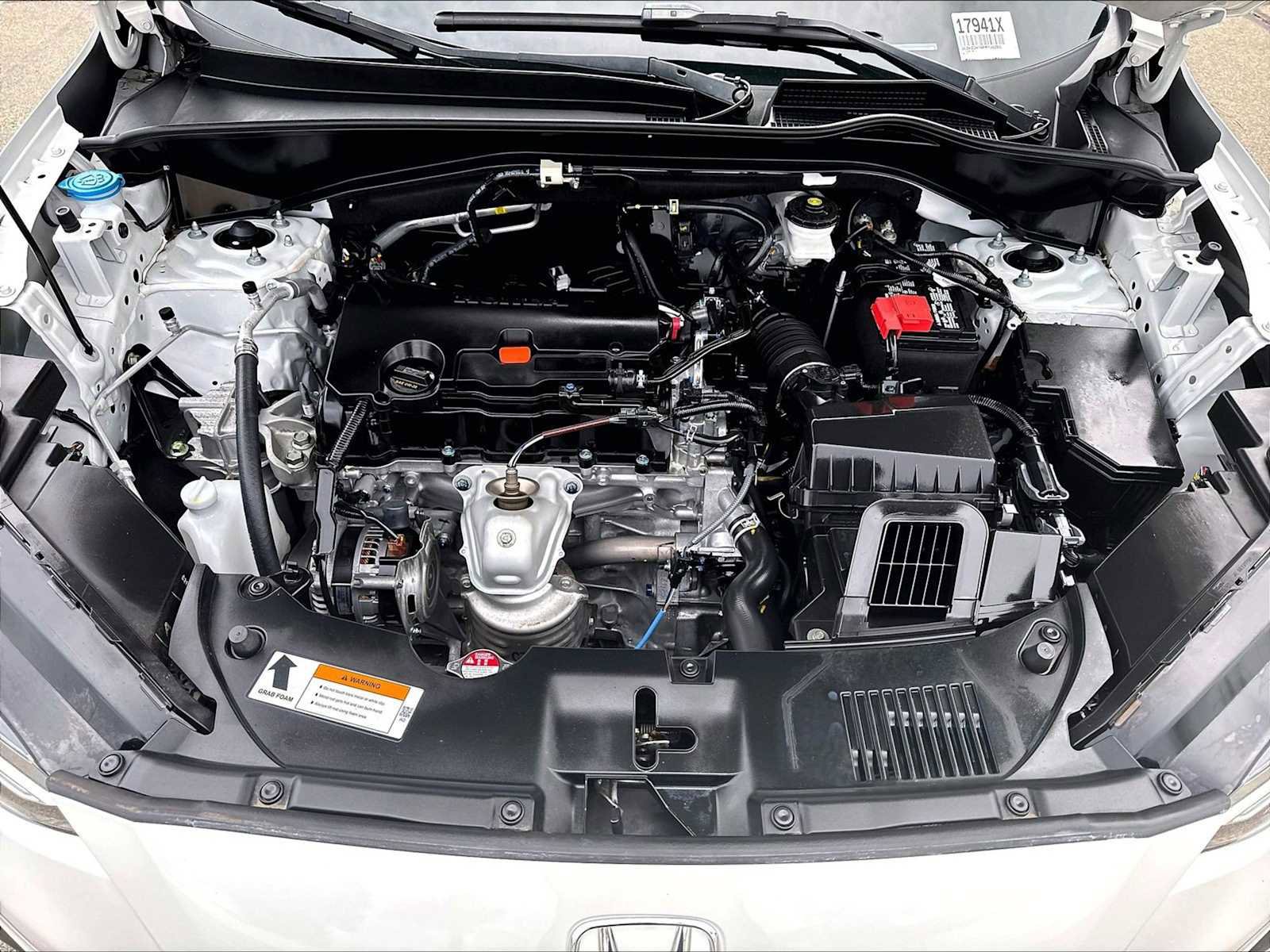 Used 2023 Honda HR-V EX-L image 13