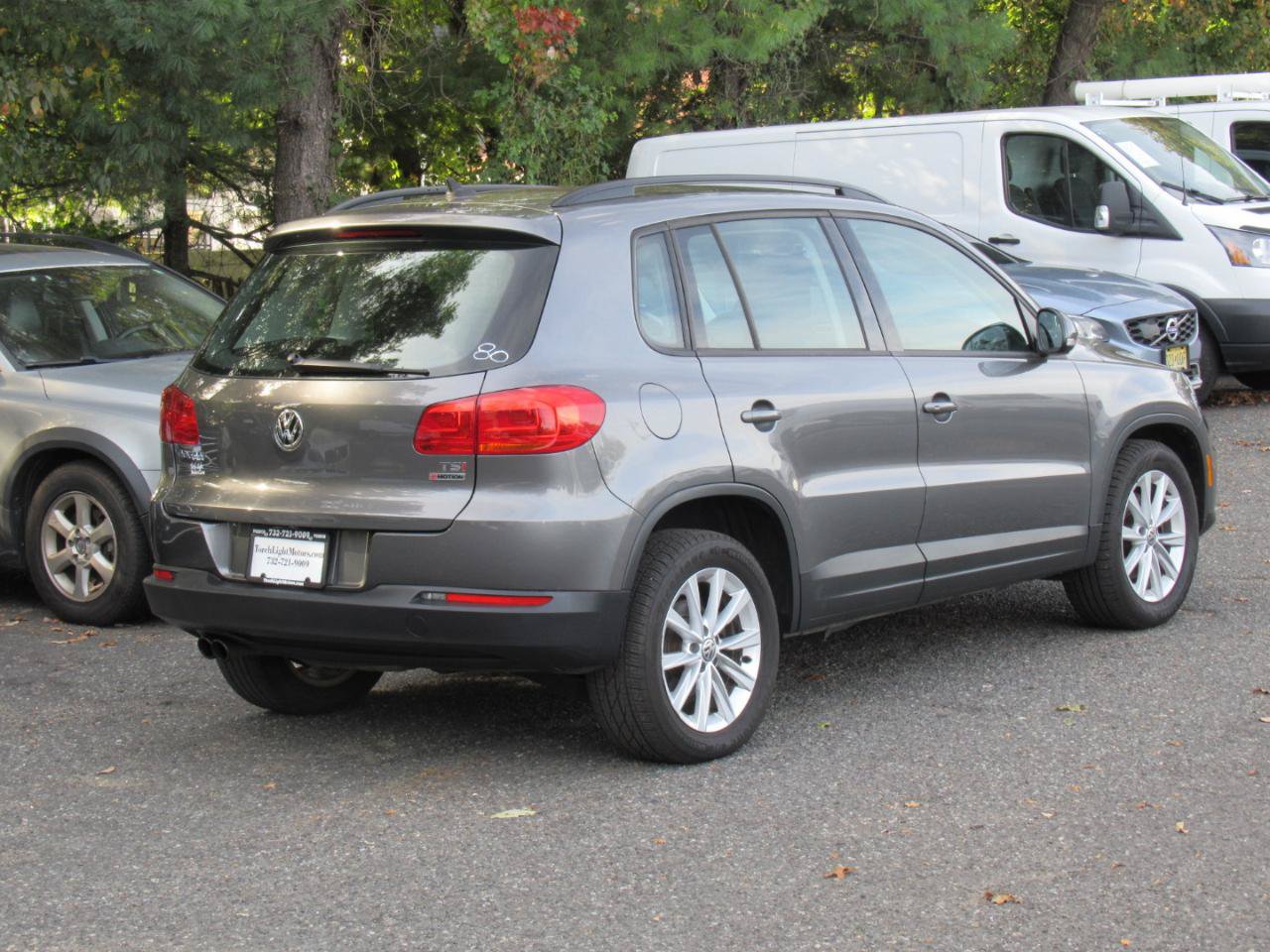Used 2018 Volkswagen Tiguan Limited AWD/4WD image 5