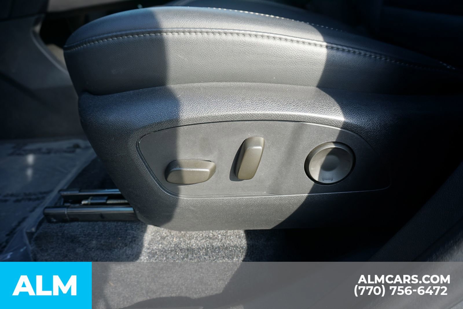 Used 2024 GMC Acadia Elevation w/ Luxury Package image 32
