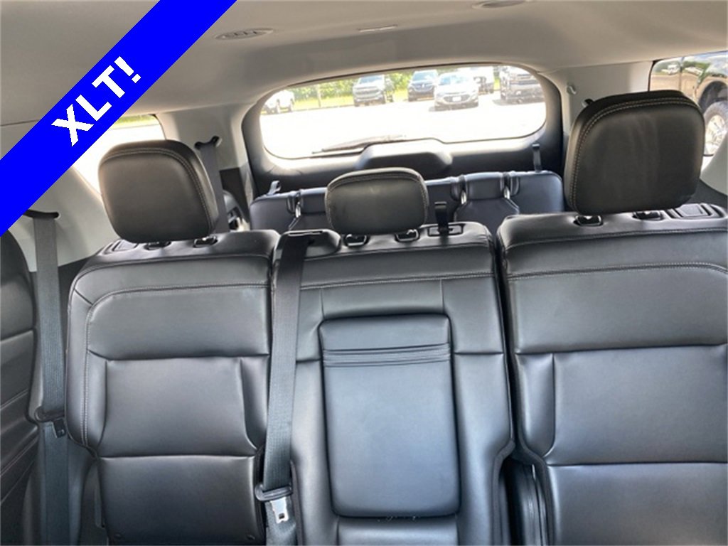 Used 2024 Ford Explorer XLT w/ Equipment Group 202A image 32