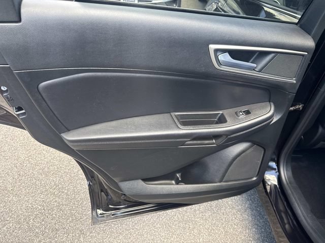 Used 2024 Ford Edge SEL AWD/4WD image 19