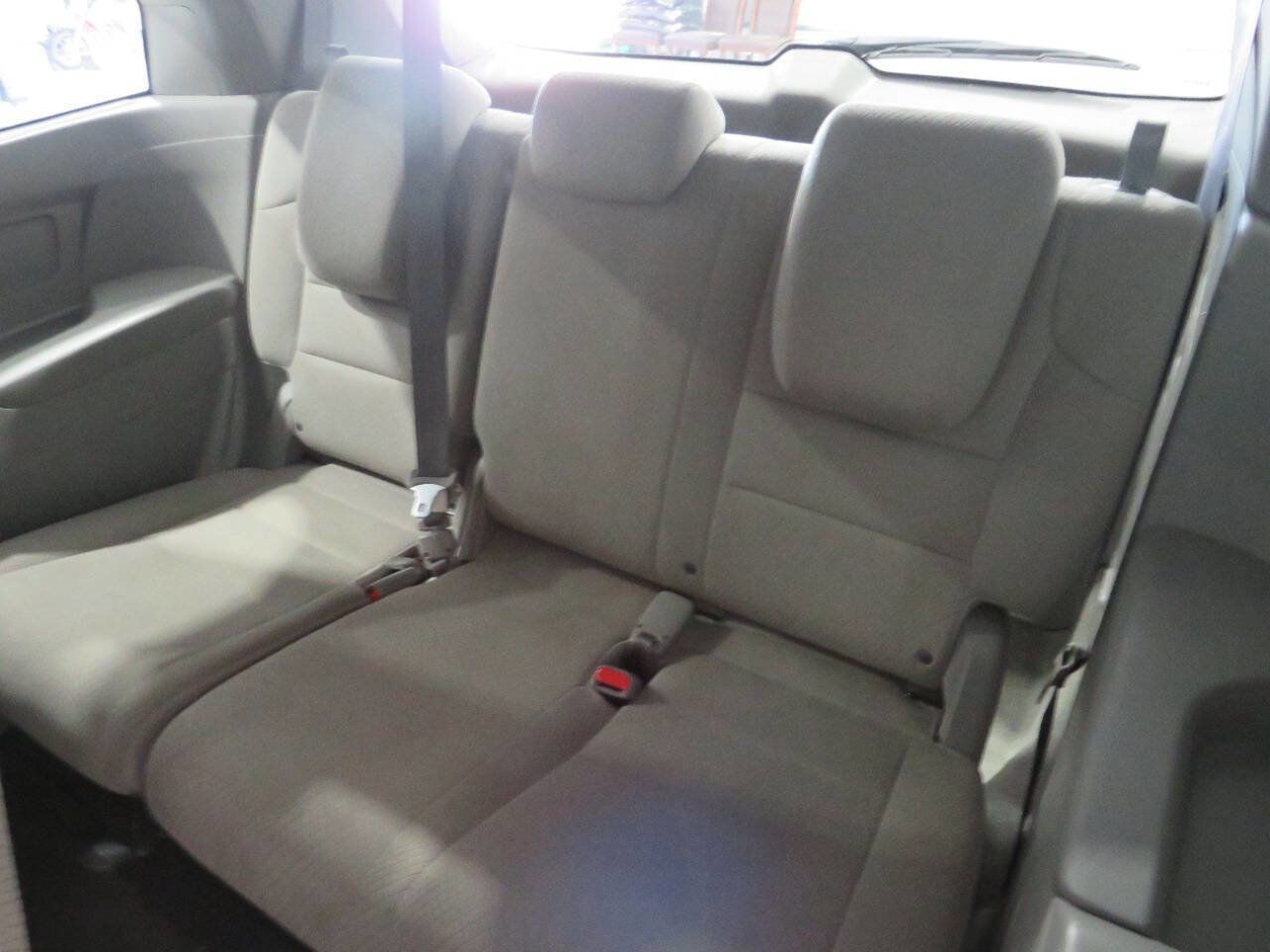 Used 2017 Honda Odyssey SE image 12