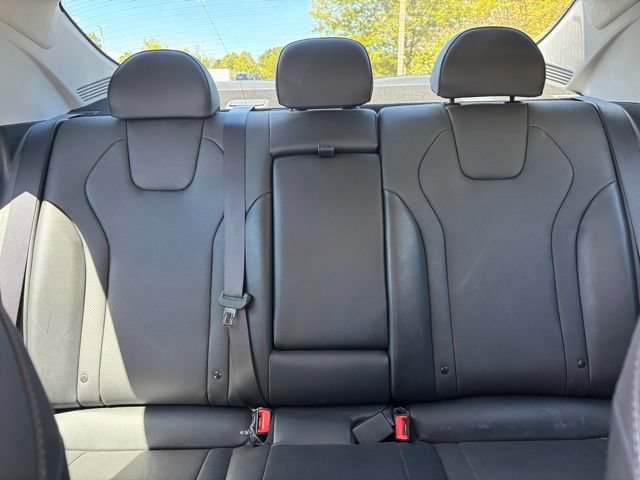 Used 2023 Hyundai Elantra Limited FWD image 27