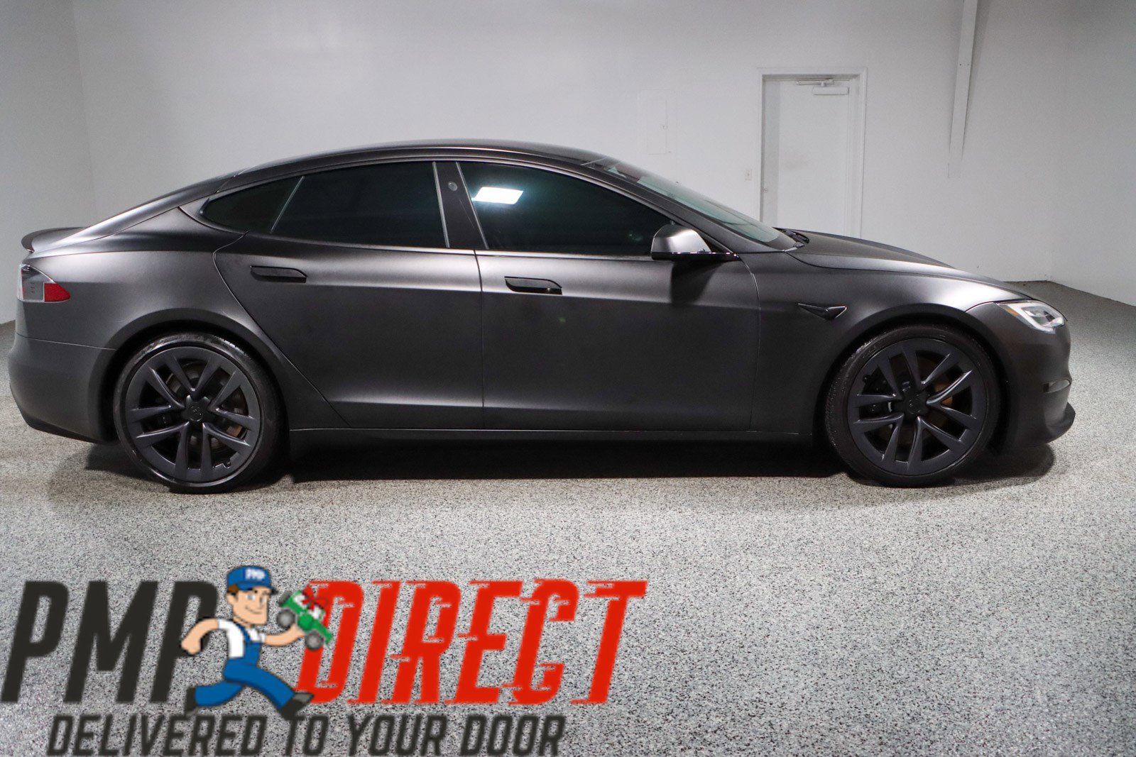Used 2022 Tesla Model S Plaid image 6