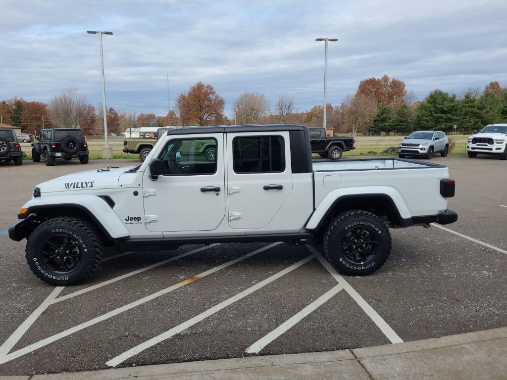 New 2026 Jeep Gladiator Willys image 12