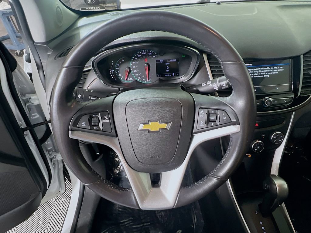 Used 2019 Chevrolet Trax LT w/ LT Convenience Package AWD/4WD image 10