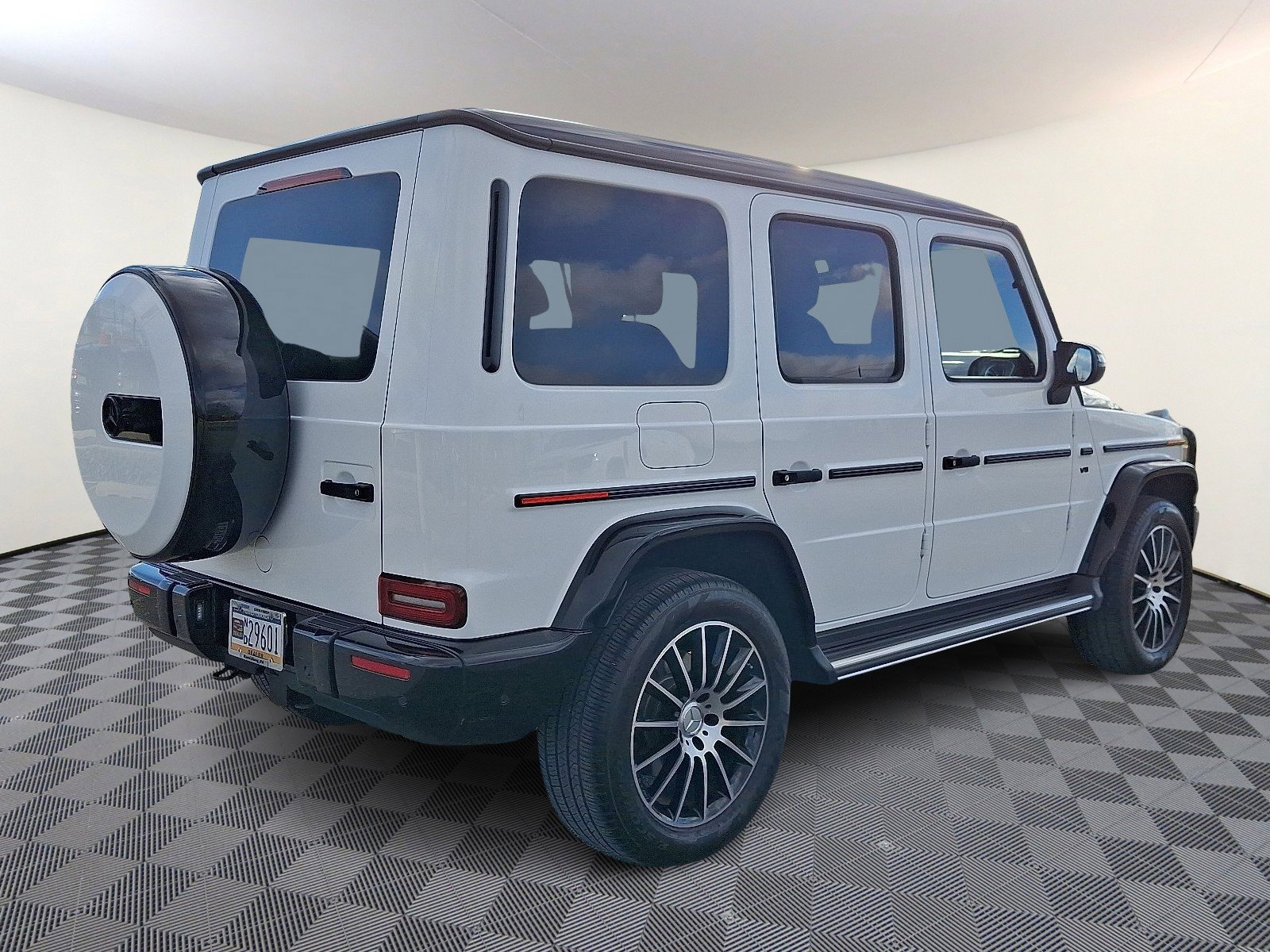 Used 2022 Mercedes-Benz G 550 4MATIC image 4