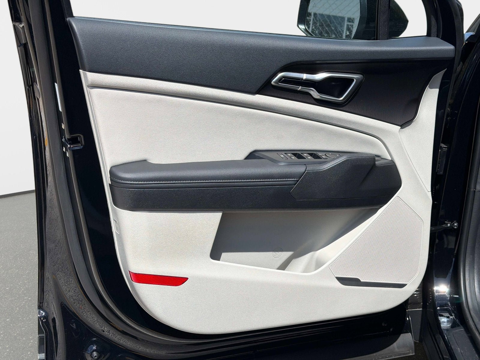 New 2026 Kia Sportage EX FWD image 14