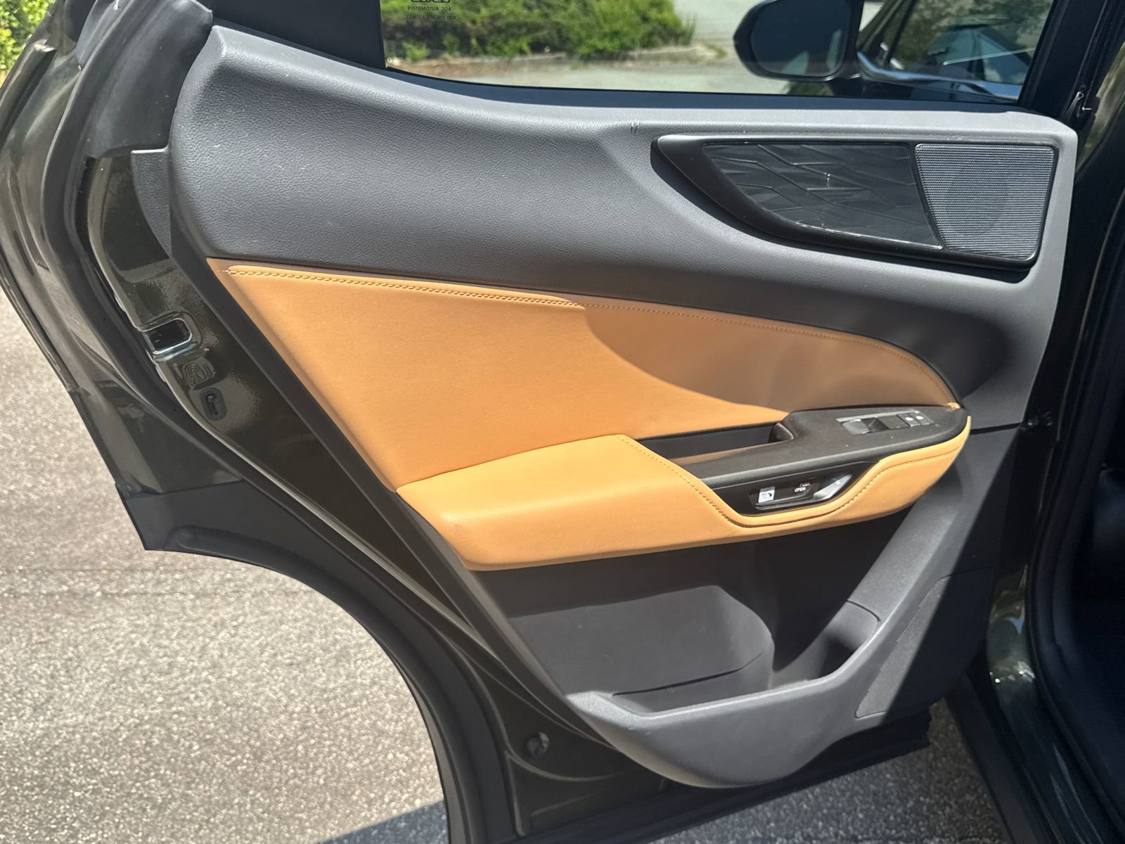 Used 2024 Lexus NX 250 FWD w/ Cold Area Package image 22