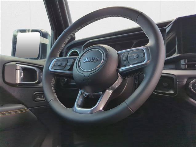 New 2025 Jeep Wrangler Unlimited Sahara w/ Safety Group AWD/4WD image 21