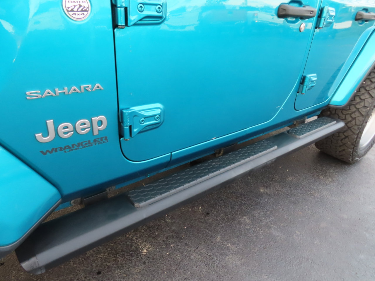 Used 2019 Jeep Wrangler Unlimited Sahara image 13