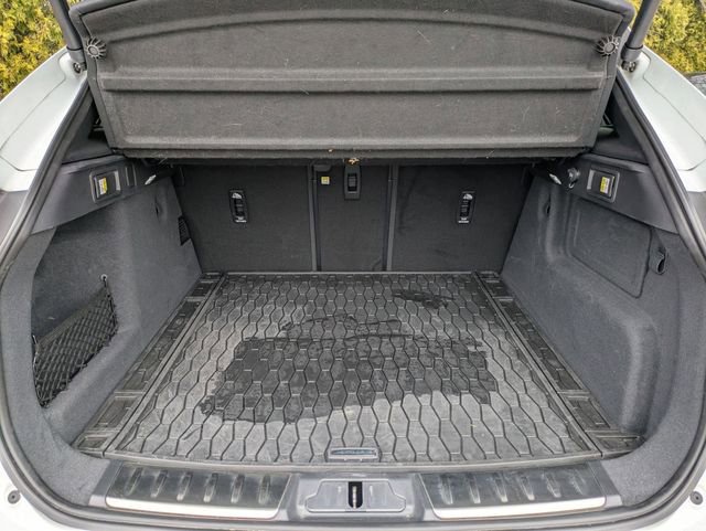 Used 2026 Jaguar F-PACE R-Dynamic S image 16