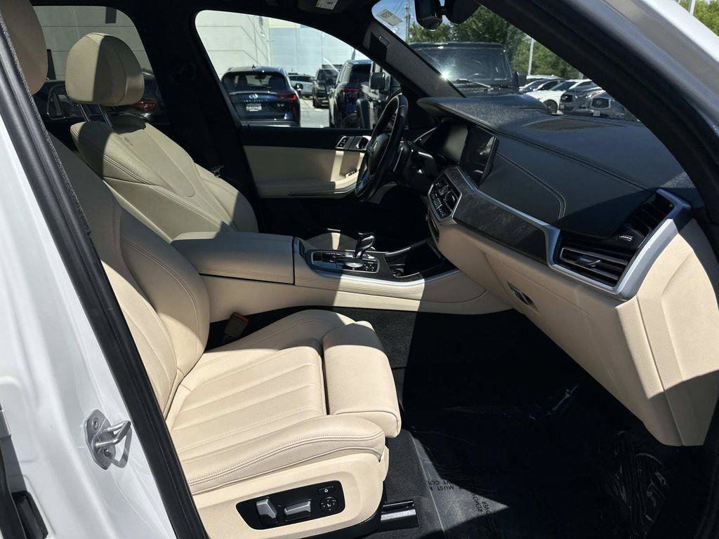 Used 2022 BMW X5 xDrive40i w/ Premium Package AWD/4WD image 40