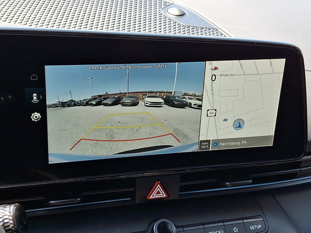 Certified 2025 Hyundai Elantra SEL FWD image 17