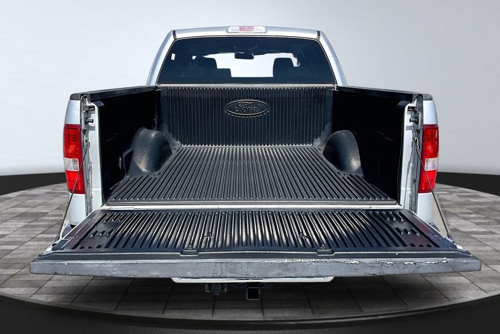 Used 2006 Ford F150 XLT RWD image 25