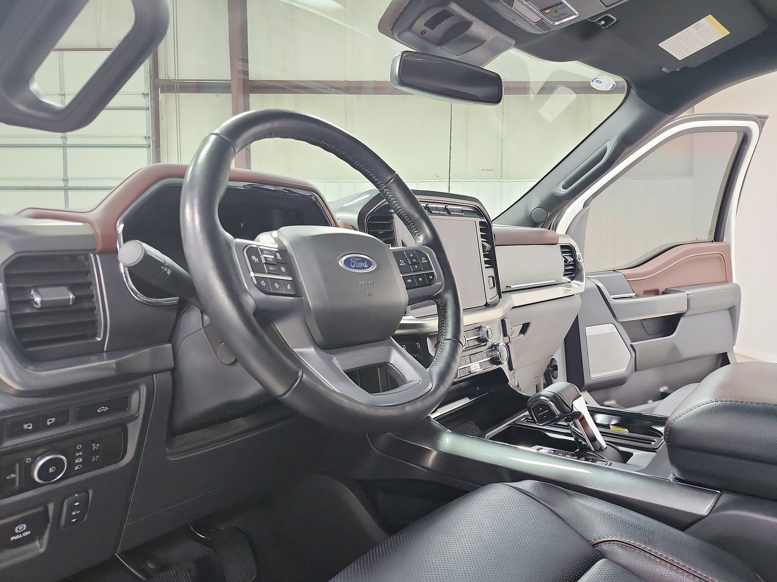 Used 2023 Ford F150 Lariat w/ Equipment Group 502A High AWD/4WD image 19