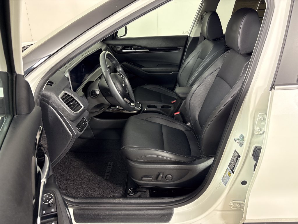 Used 2025 Kia Seltos EX w/ EX Sunroof Package AWD/4WD image 29
