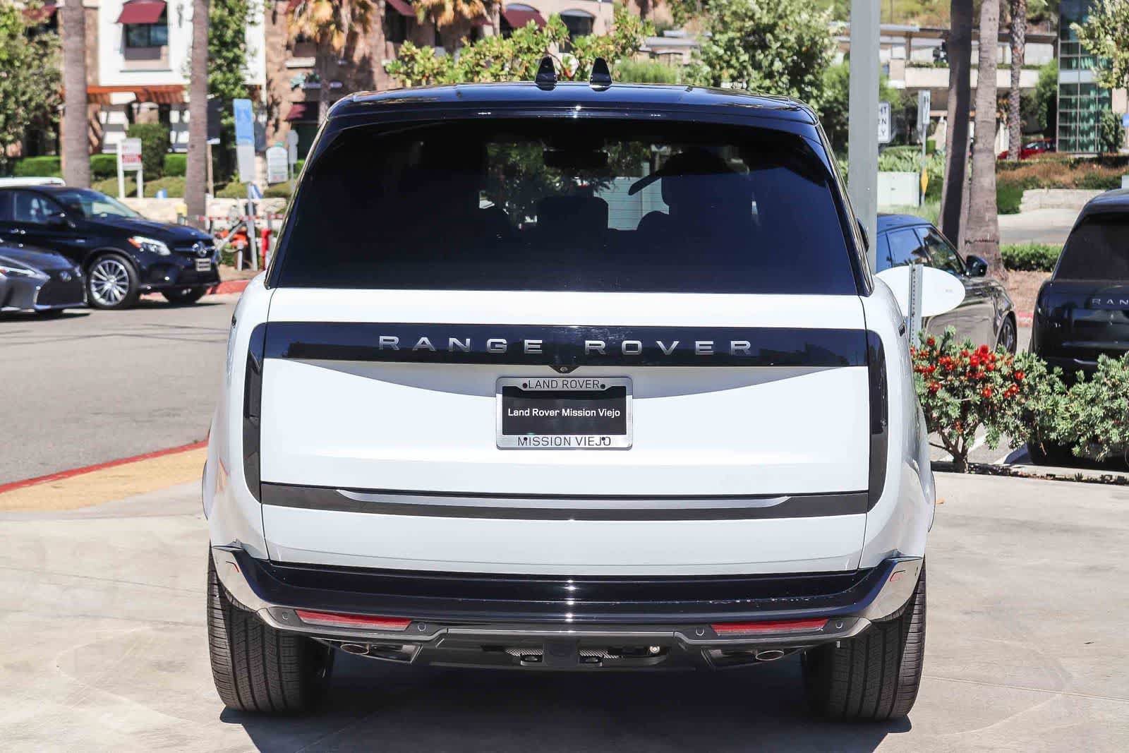 New 2026 Land Rover Range Rover SE AWD/4WD image 5